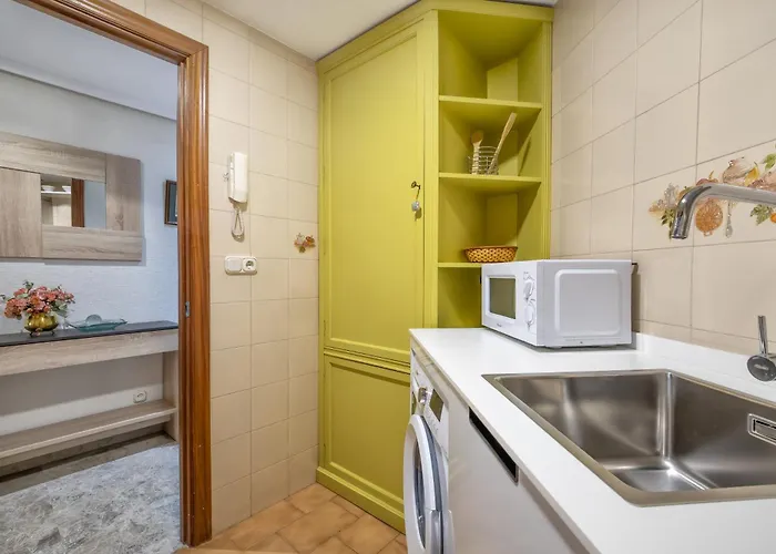 R & T Center - Parking Kordoba