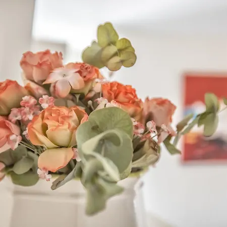 R & T Center - Parking Апартаменты Кордова