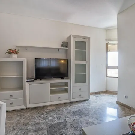 R & T Center - Parking Apartment