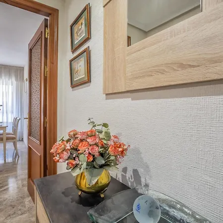 R & T Center - Parking Apartment