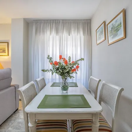 R & T Center - Parking *